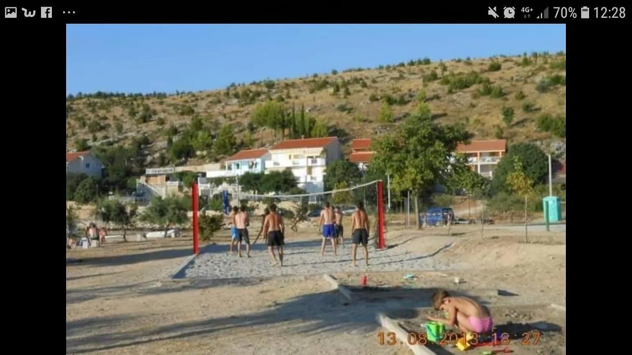 Apartment Apartmani Ana - Meka Draga Obrovac Croatia